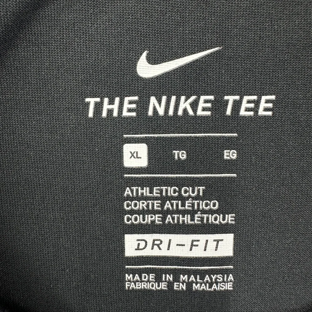 Nikelab x‎ DSM T-Shirt size XL CREATE THE FUTURE Graphic Tee Dover Street Market